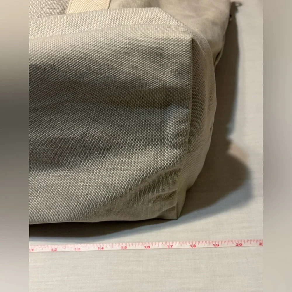 Lo & Sons NWOT Catalina Deluxe Canvas Duffel Tote Bag with Shoe Compartment - Picture 7 of 11